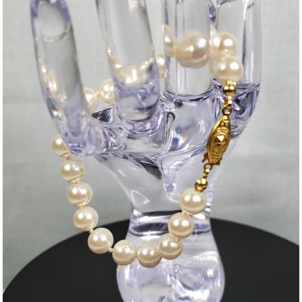 Vintage Knotted Faux Pearl Gold Tone Fish Hook Clasp 7" Bracelet